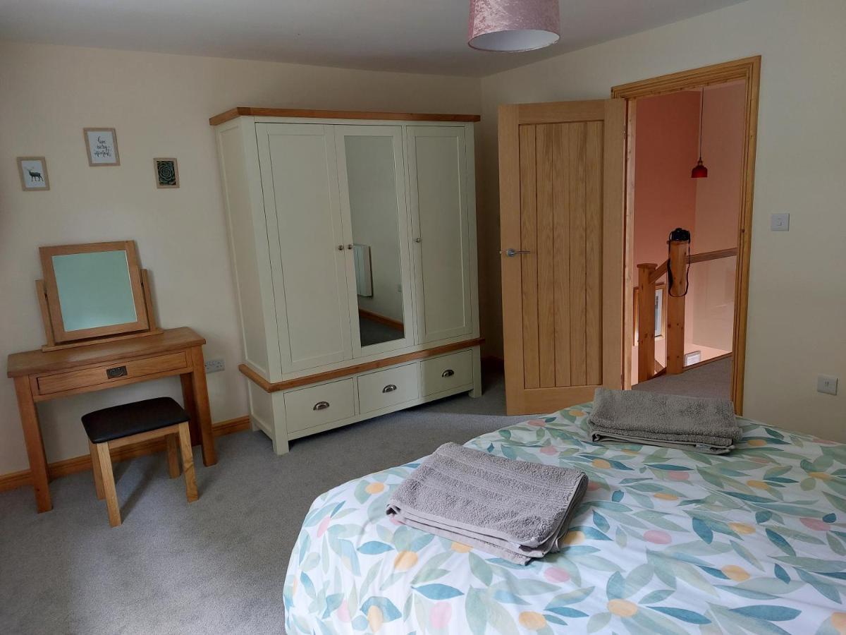 Two Bedroom Cottage - Country Lane -10 Min Walk To Perranporth Beach Экстерьер фото